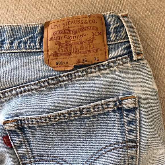Button Fly Vintage Levi’s 501 Shorts - Picture 7 of 9